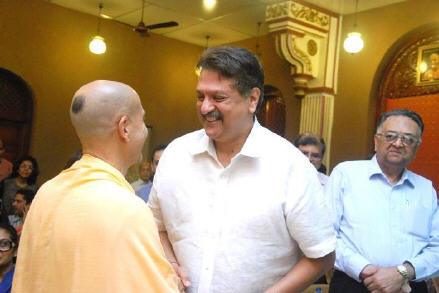 Radhanath Swami seen with Ajay Piramal